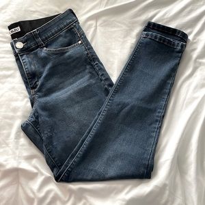 Code Bleu skinny jeans.